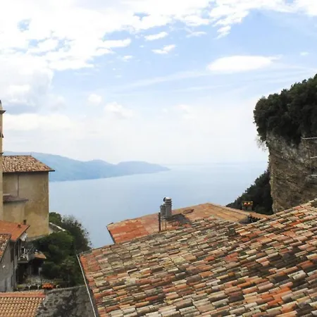 Casa Relax - Rebomaholidays * Tignale